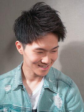 アルファ 新宿(alpha) フェザーパーマ/刈り上げセンターパート/サーフカール[新宿]