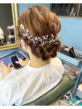 ロイムプラスイー(RoimU+e) ゆるふわアレンジ