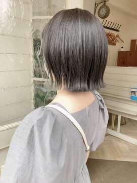 アミュレ(Amule) 暗髪くびれボブ梅ヶ丘豪徳寺世田谷代田でカットがうまい美容室