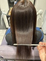 アルコイリスバイドールヘアー(ARCOIRIS by Dollhair)&nbsp;酸性ストレートヘルシースタイル髪質改善艶髪ロング都島