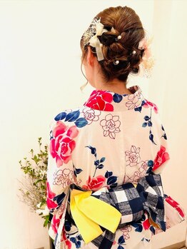 サロンド モナムール(salon de Mon amour)の写真/夏の浴衣や成人式、卒業式など大事な一日のお手伝い★経験豊富なstaffが映える姿をご提案♪【予約受付中】