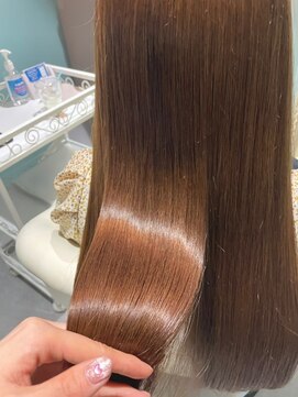 ロアゾブルーミュージアム(L'oiseau Bleu museum) 髪質改善美髪ストレートロング