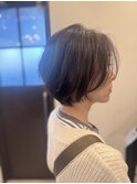 ショートボブ