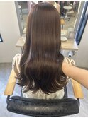 ブリーチなしのブラウンベージュで肌馴染みも良く♪ Otoha