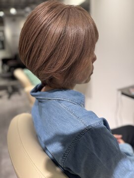 白髪ぼかしショートボブ髪質改善カラーハイライトカラー40代50代