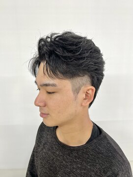 クオリス 上板橋店(QUALIS) ◎メンズカットで作るフェザーショート毛流れ×ビジネス好印象