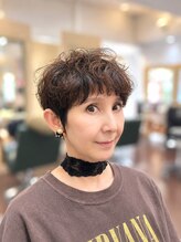 ワンダーヘア(Wonder hair)&nbsp;大人のニュアンスカーリーショート