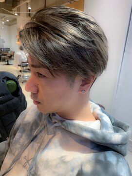 リノ 吉祥寺(Lino kichijoji) 刈り上げ　メッシュ　担当川田