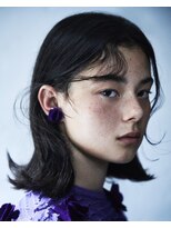 エッジ(Edge)&nbsp;ミディアムボブ