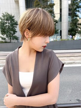 ワン バイ ジエクト(One by The Ect) 大人可愛い20代30代40代前下がりショートボブ丸みショート◎