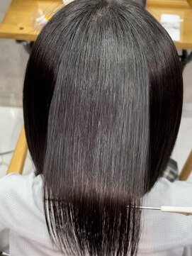 コローレ(Colore) エステ級美髪【縮毛矯正・髪質改善】