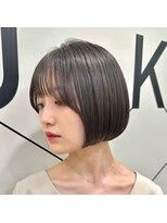 シシ 大宮(She 2.) ミニボブ/パツンボブ