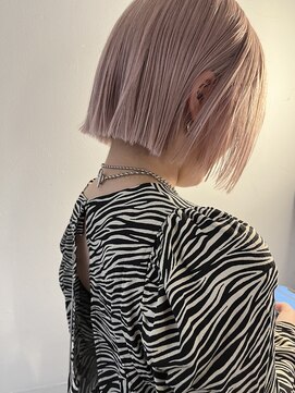 天神美容室 【KASUMI天神美容室】ピンクハイトーン×海外レイヤー