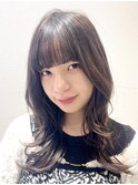 ロング顔周り韓国風レイヤー外ハネブリーチなし透明感カラー
