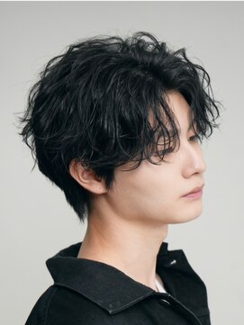 フィフス 渋谷(fifth) S字のカールが人気のセンターパート×波巻きスパイラルパーマ