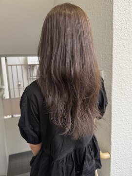 ローレンジウ(LOREN JU) ミディアムヘア/暗めカラー/グランマッシュ/名駅/レイヤーカット