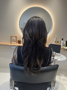 エム(eM) 艶めく大人可愛いラベンダーパール