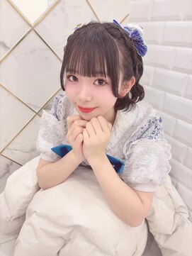 リルミー(Lilme) 編み込みカチューシャ×ハーフツインテール＊まゆ