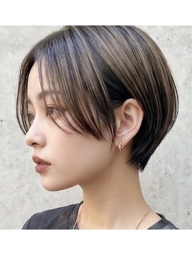 ヘアーアンドメイク ドレス(DRESS) トレンドのショートボブ