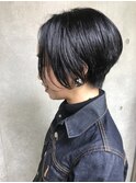 bibito 黒髪 丸みセンシュアルショート イルミナカラー ネイビー