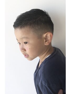 ヘアーアンドエステティック ヴェリス(hair&esthetic Velis) 【Velis】キッズだけどかっこよくいこうぜ！短めバーバー風