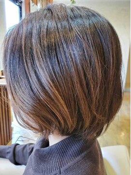 バグスドゥア(Bagus dua) 大人綺麗なひし形ミディ【大日/バグスドゥア】