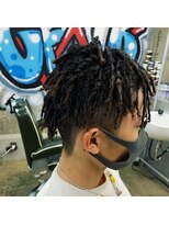 チルチェア 渋谷店(CHILL CHAIR)&nbsp;90s風パイプドレッド  <渋谷><理容室><バーバー>