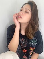 マリアバイアフロート(Maria by AFLOAT)&nbsp;【山田】細かめ立体感ハイライトかきあげバングミディ