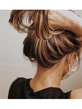 ネイバー(Neighbor) ハイライトカラー