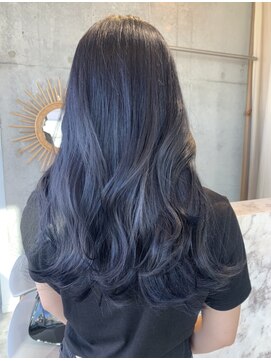 ワイス(WYETH) ブルーブラック×レイヤーカット