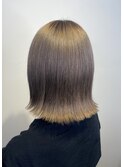 グレージュ/切りっぱなしボブ