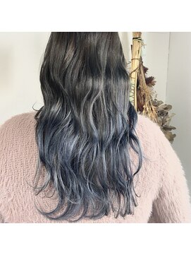 ヘアドゥーレディバグ 大和八木店(HAIR DO LADY BUG) ダークグラデーションカラー