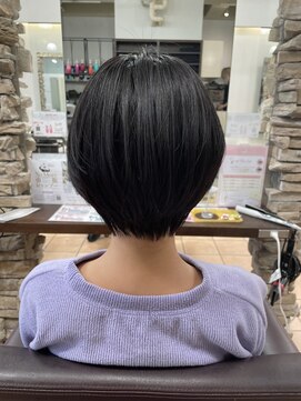 リー 甲子園(Lee) 乾かしただけで収まるショートボブ