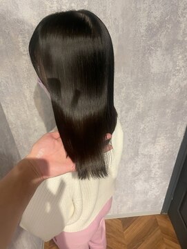 ジーナ 博多(Zina) 艶髪/縮毛矯正