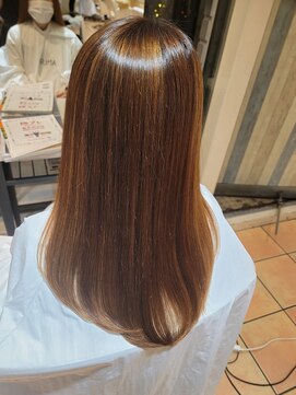 プリマ 新宿(PRIMA) ふわふわ質感♪【ｓｉｎｓ式・酸性ストレート】