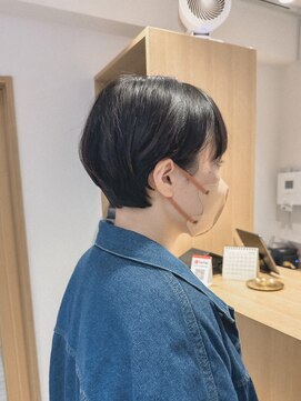 クラップス 上大岡(CLAPS) マッシュショート/コンパクトショート/ミニマルデザイン