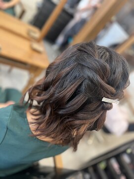 ミニィバイミラーズ(Miniy by Miroirs) やる巻きハーフUp