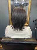 グレーカラー×オリーブブラウン