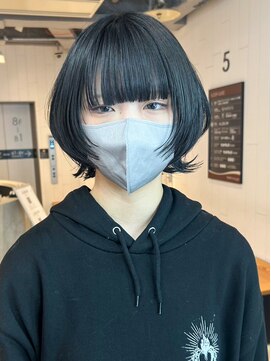 アルバム 池袋(ALBUM) アッシュブラックくびレイヤー美髪ブルーシルバー_ba490501