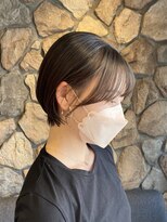 ラック(LUCK)&nbsp;カール/セミディ/シアーカラー/姫カット/耳かけショート/後れ毛