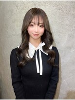 スローネ(THRONE)&nbsp;レイヤーカット/韓国風/顔回りレイヤー/ウェーブ