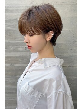 ロンドプロフィール 浦和(Lond profil) 大人可愛い20代30代40代黒髪前下がりショートボブ丸みショート◎