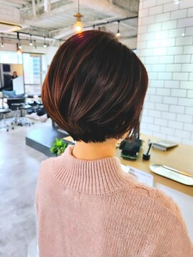 エイス 梅田 中津(Ace) くびれショート ピンクブラウン