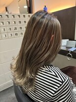 ニュイ 高槻 阪急茨木店(nui)&nbsp;黒髪ボブルフネビージュ小顔ワンレンスペインカール