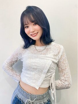 牛若丸ジャパン(Japan) 外ハネ×ネイビーカラー