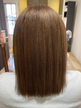 ミリール (Mireel) 髪質改善/切りっぱなしミディ/オレンジブラウン