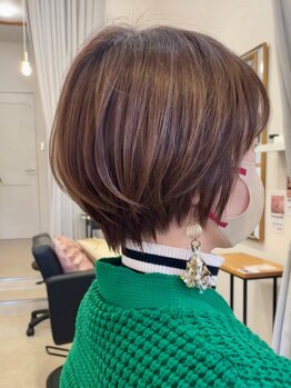 どの角度から見ても美しいシルエット◇再現性も高く、サロン帰りの印象が長く続く！［ショート/ボブ］