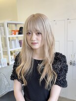 クリアーオブヘアー 池下店(clear OF HAIR)&nbsp;ホワイトベージュ×レイヤースタイル