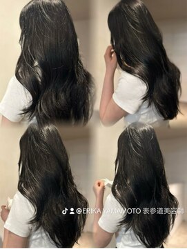 アイシー 表参道(ICY) チャコールグレー/後ろ姿もリアルワンホンに！レイヤーカット