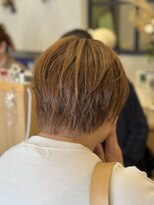 ビーズアモール 春日井市民病院前店(B's amor)&nbsp;【レディースカット】コンパクトショート×ハイトーンカラー